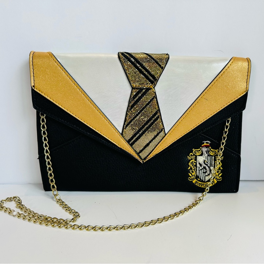 Danielle Nicole Harry Potter Hufflepuff Clutch Shoulder Crossbody